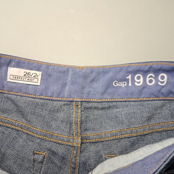 Gap 1969 Perfect Boot Cut Jeans Womens 26/2R Dark Wash Bootcut Low Rise Stretch - Picture 3 of 5